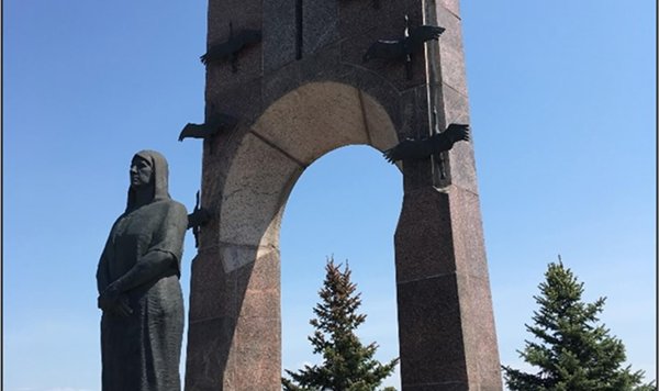 14.п. Алексеевка, памятник семье Володичкиных. Оценка технического состояния памятника  и разработка рекомендаций по его восстановлению